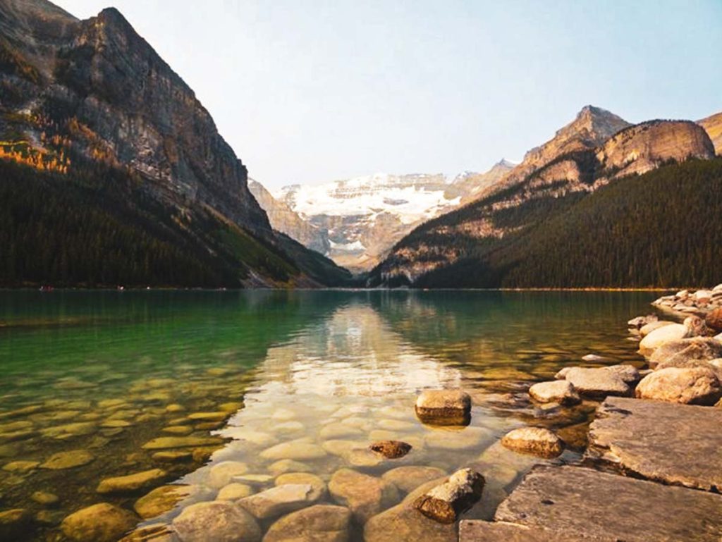 lake louise clear water