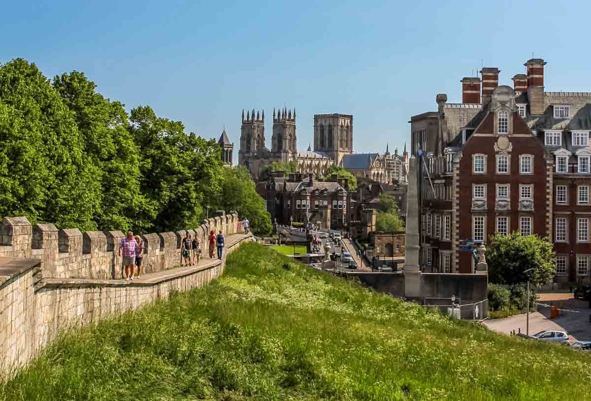 york city walls and the minster