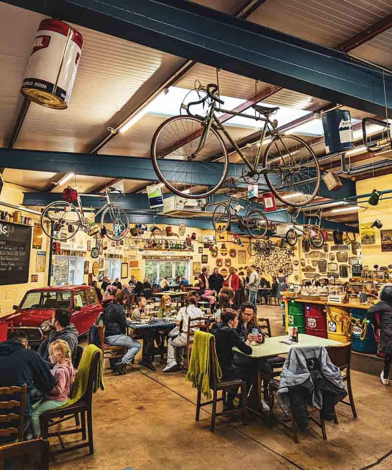 dining area of oil can cafe
