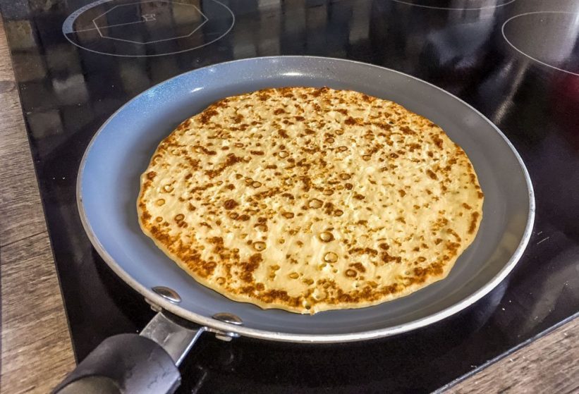 frying the pancake