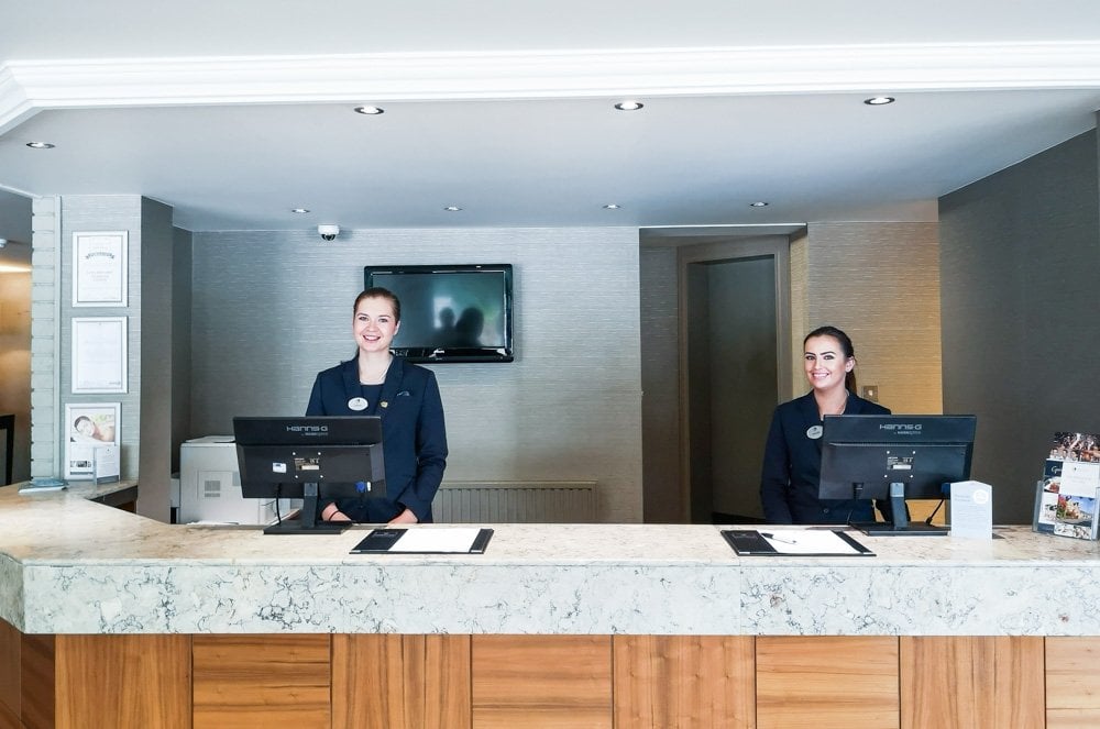 reception Macdonald Inchyra Hotel
