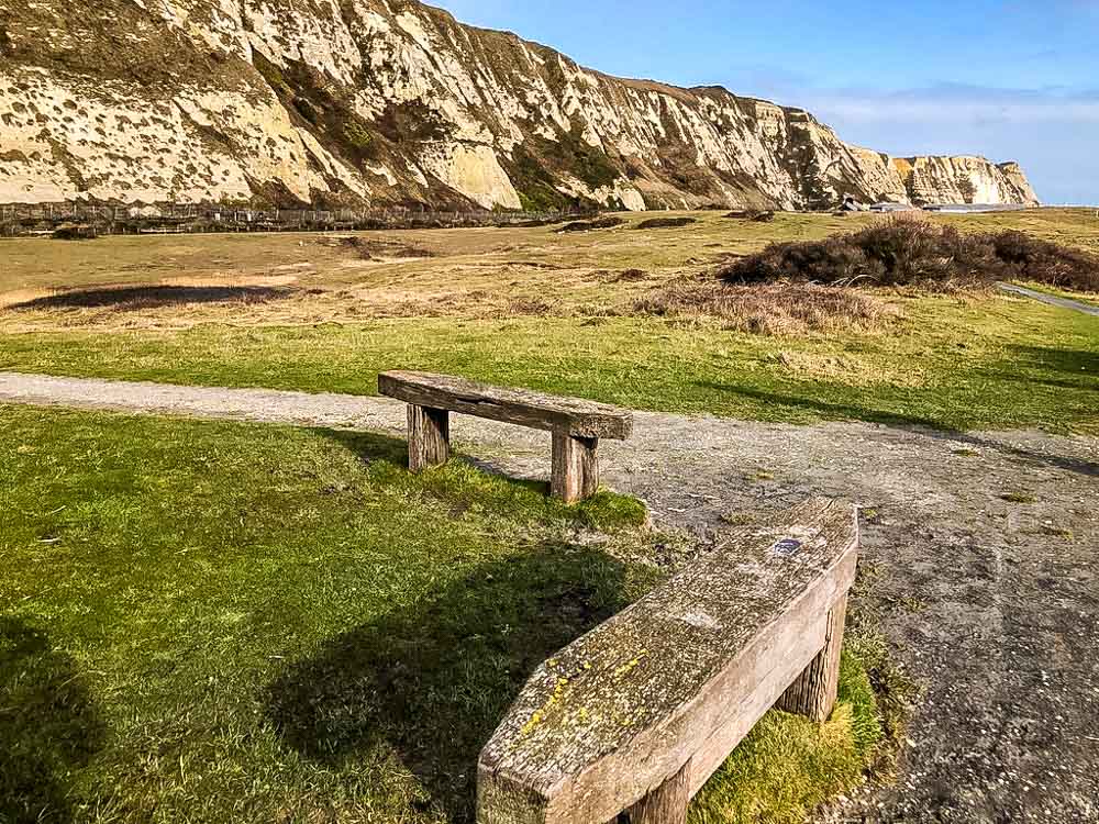 benches for seating