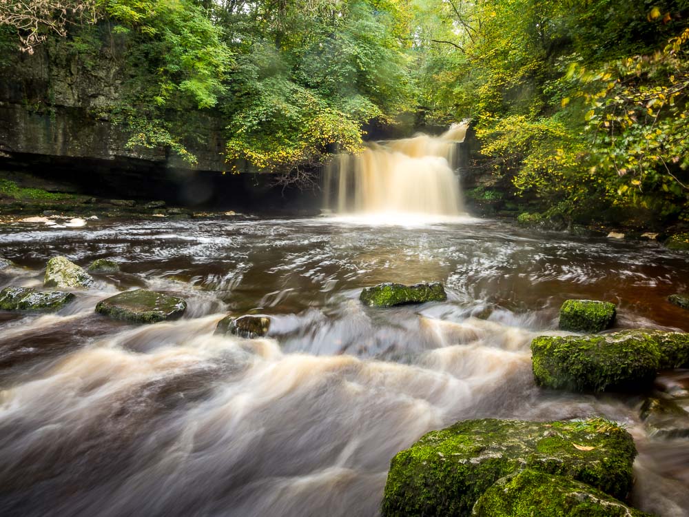 Falls, a type of waterfall