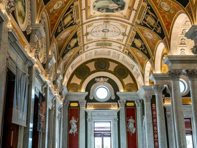 A Visit To The United States Library Of Congress | BaldHiker