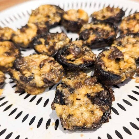 Keto Cheese Stuffed Mushrooms