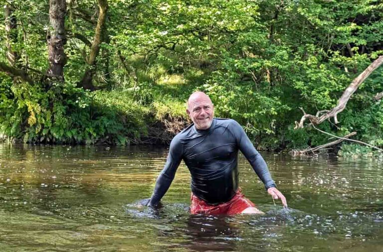 paul steele getting into cold water