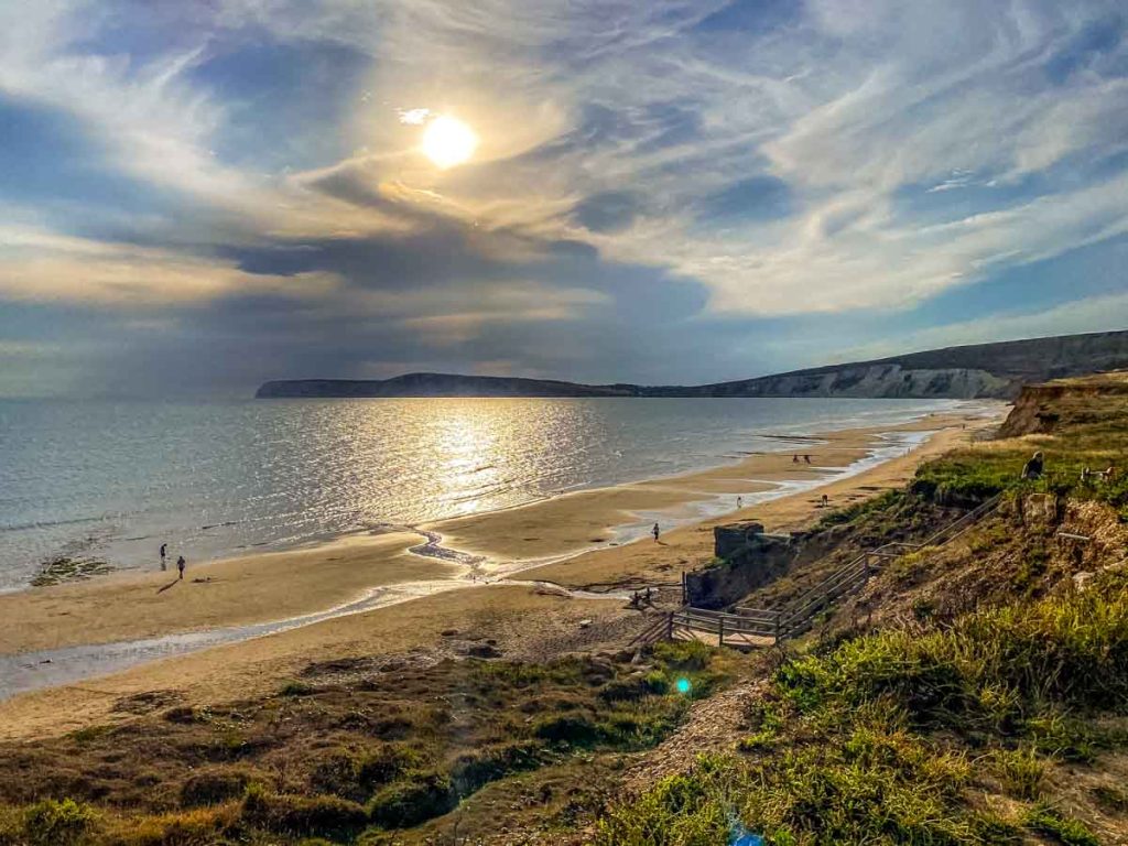 BAY DE COMPTON