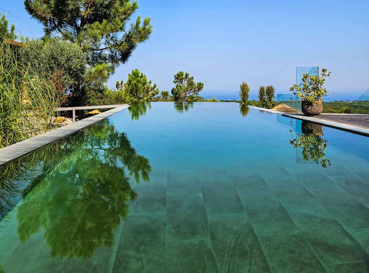 infinity pool at Villa Epicurea, Portugal