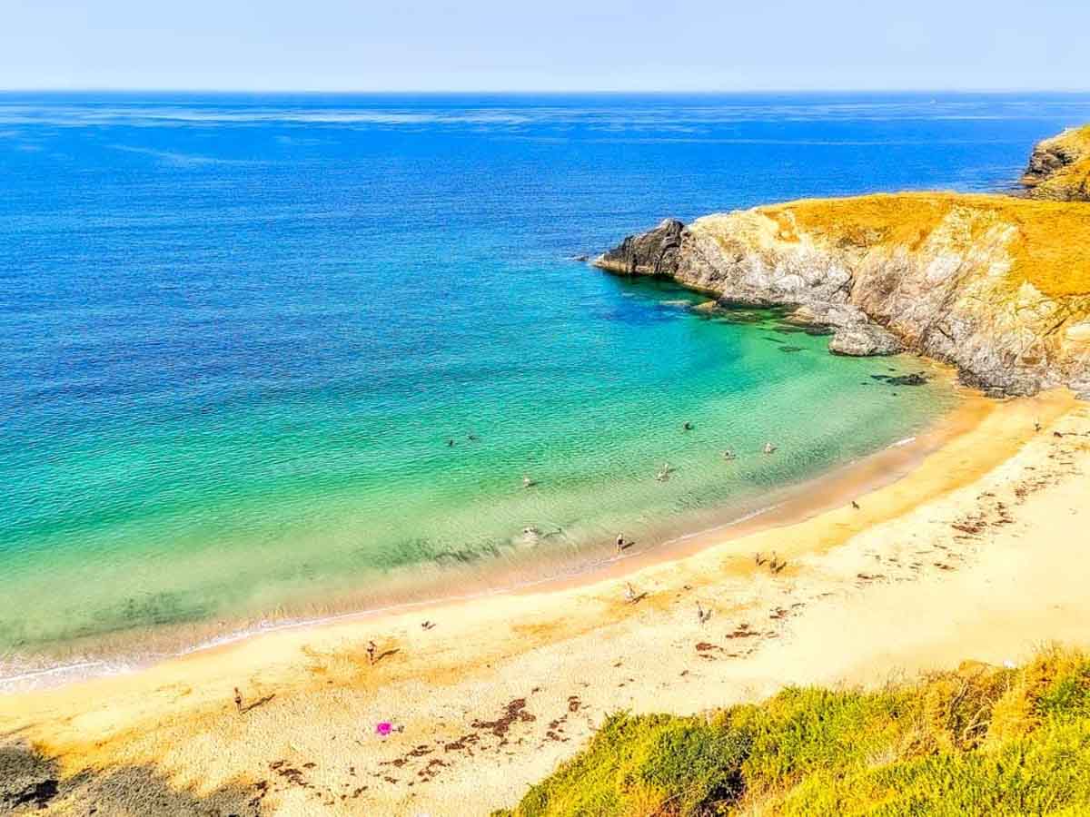 cornwall coastal beach
