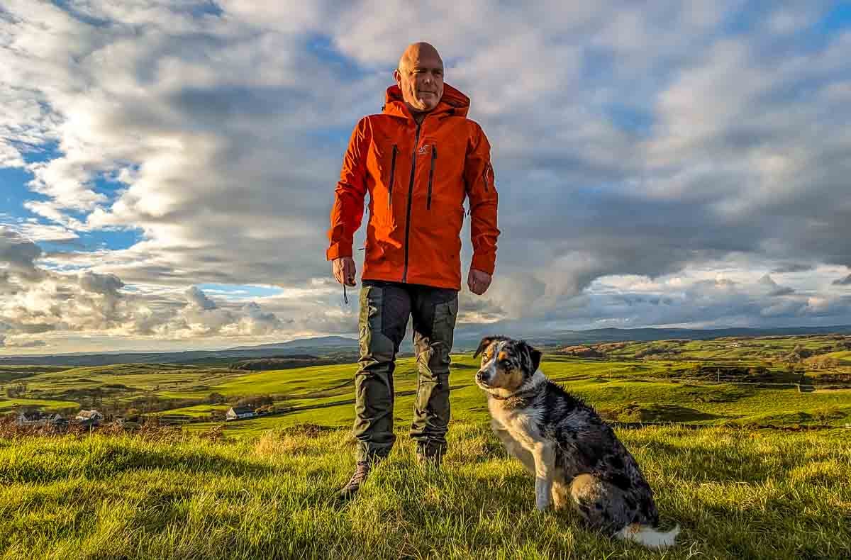 The Waterproofness And Breathability Of Hiking Jackets