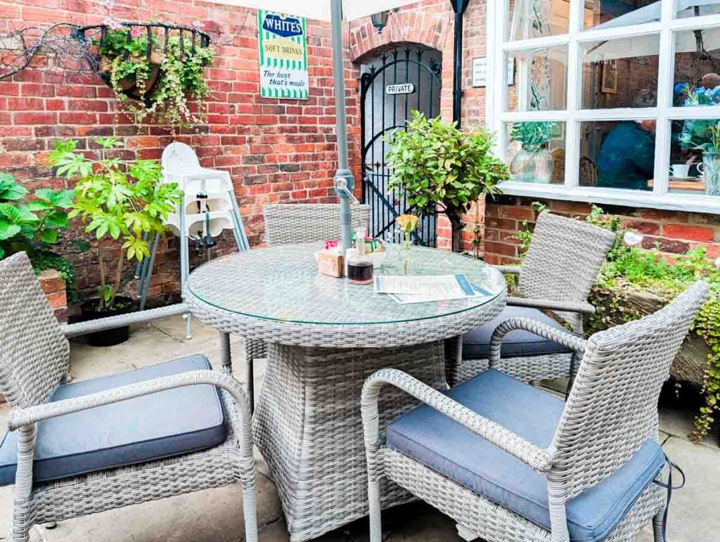 table and chairs in the courtyard