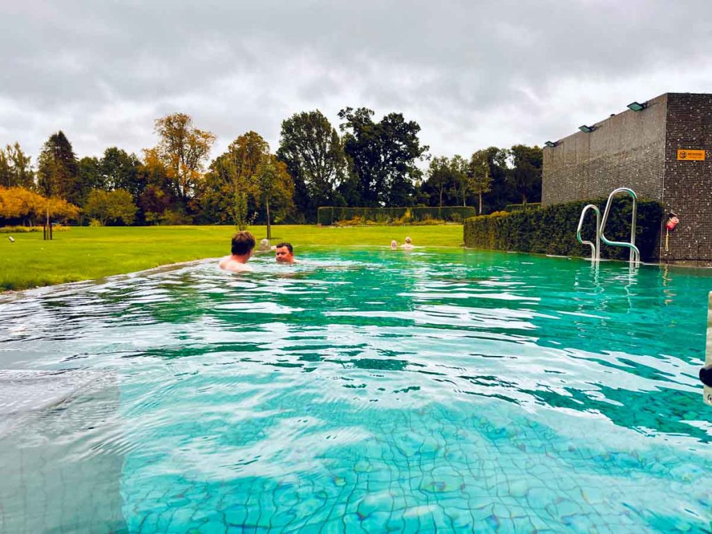 SCHLOSS Roxburghe spa pool