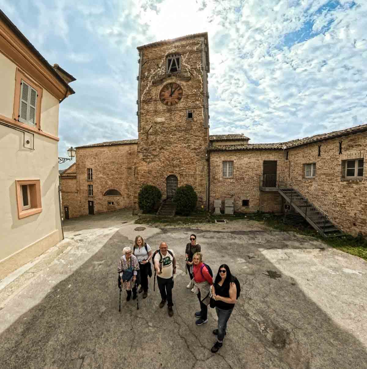 baldhiker group in amandola