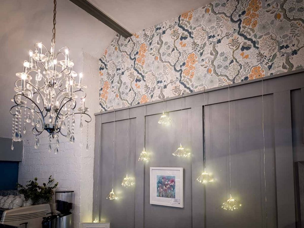 decor and lights