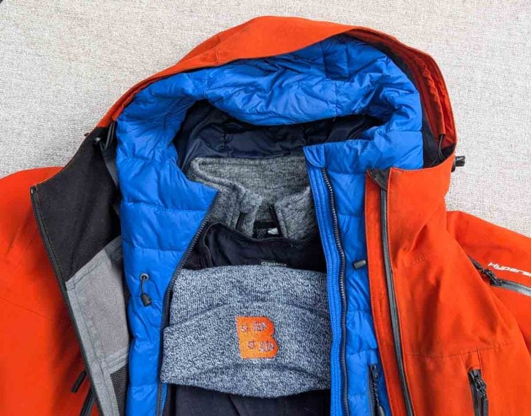 hiking clothing layers and hat