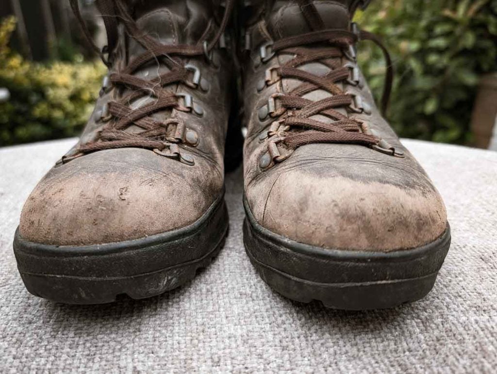 leather hiking boots