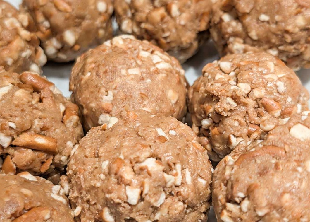 Salty Peanut Butter Pretzel Poppers: The 3-Ingredient Trail Fix