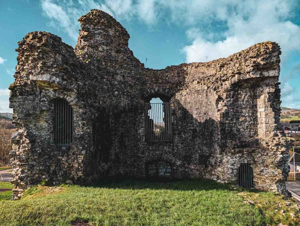 ruined wall of Llandovery Castle