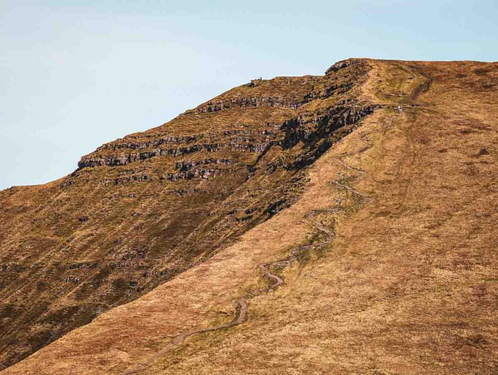 the steep path up Fan y Big