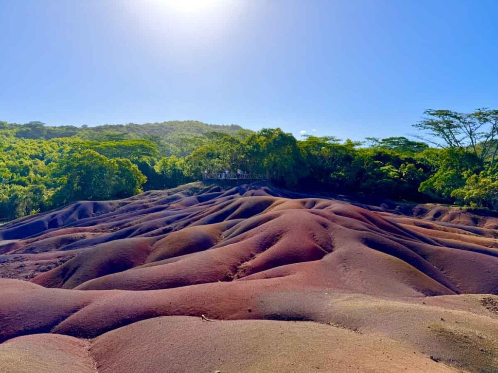 7 coloured earth Mauritius