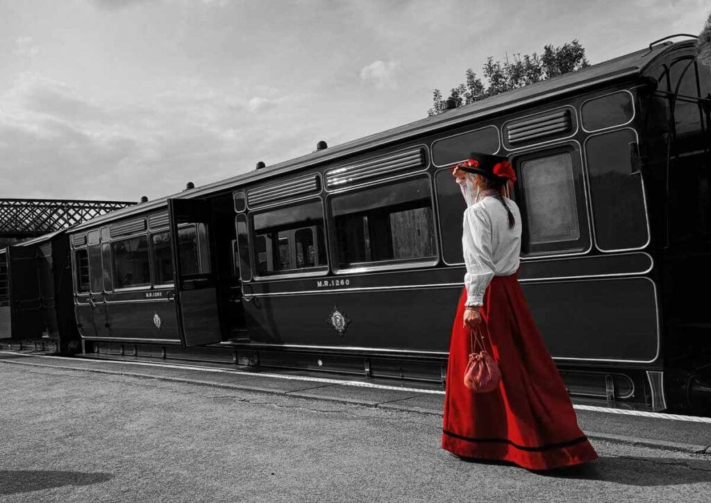 lady in victorian dress at Butterley Heritage railway centre