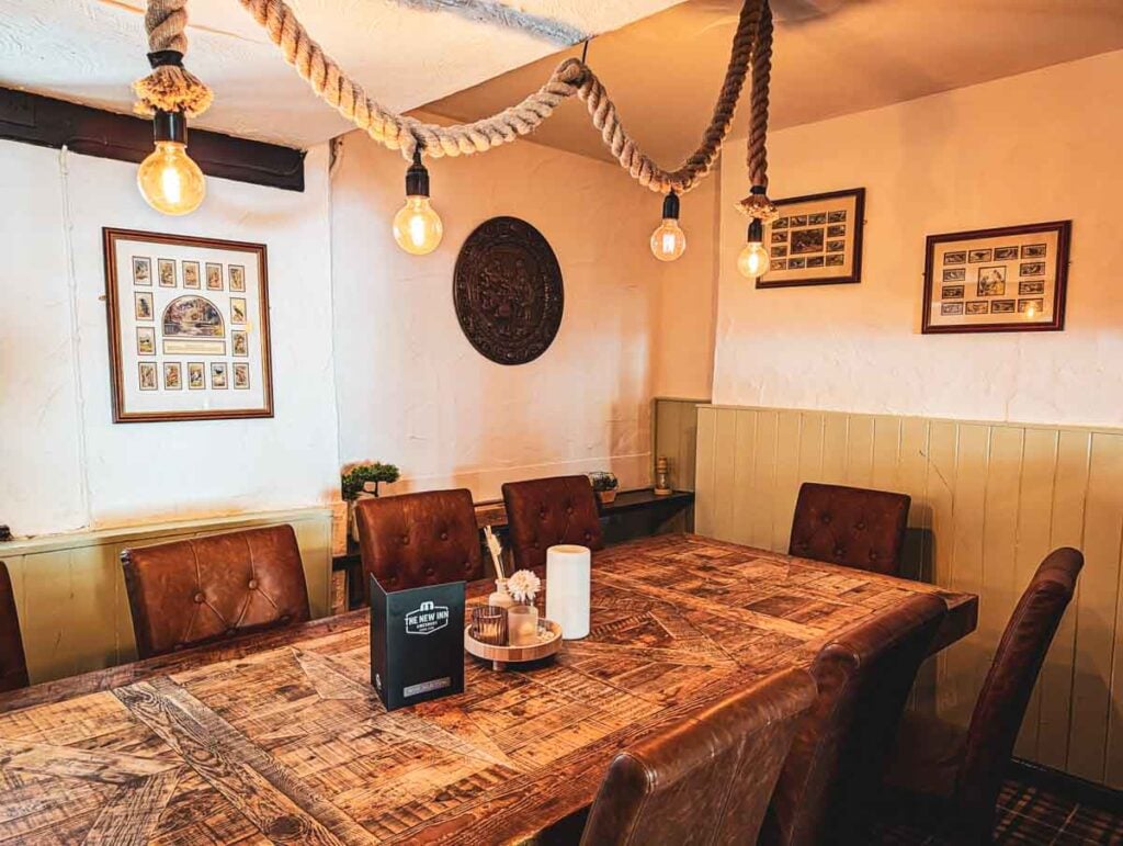 private dining area in The New Inn in Amesbury