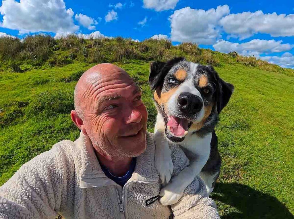 selfie with my dog using Insta360 X5