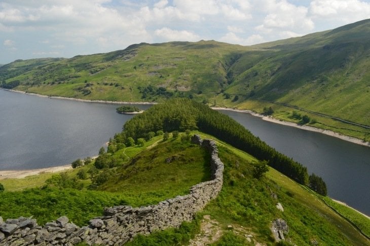 DSC_0042 looking down Riggindale Ridge to haweswater
