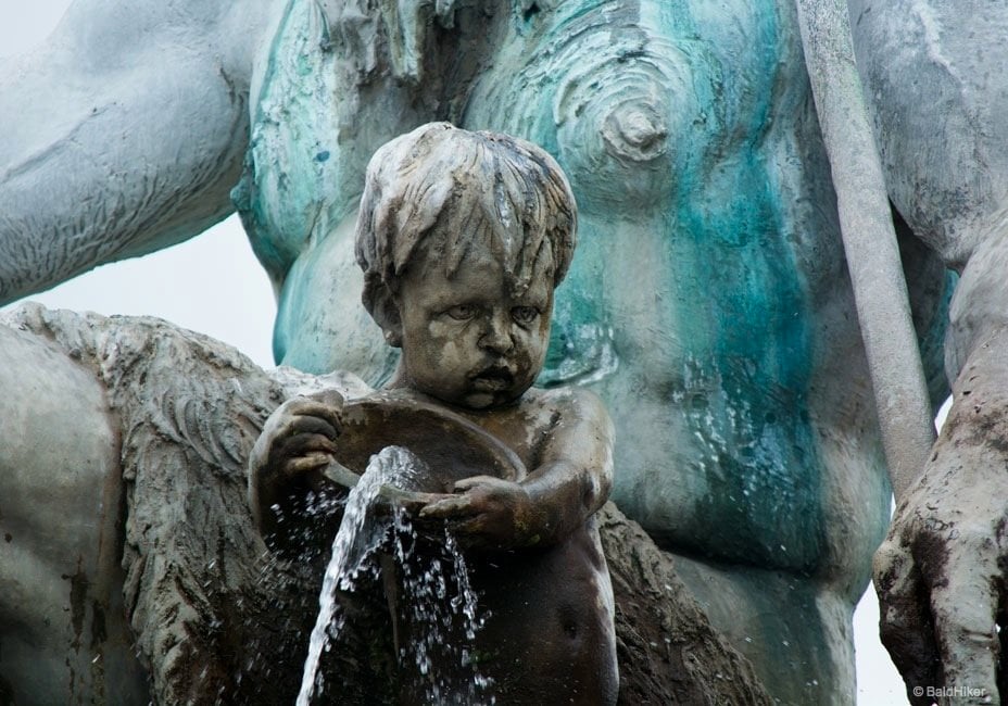 The Neptune Fountain of Berlin Putti angels