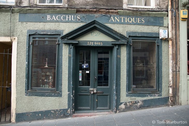 Edinburgh_20130402_00014 Bacchus antiques