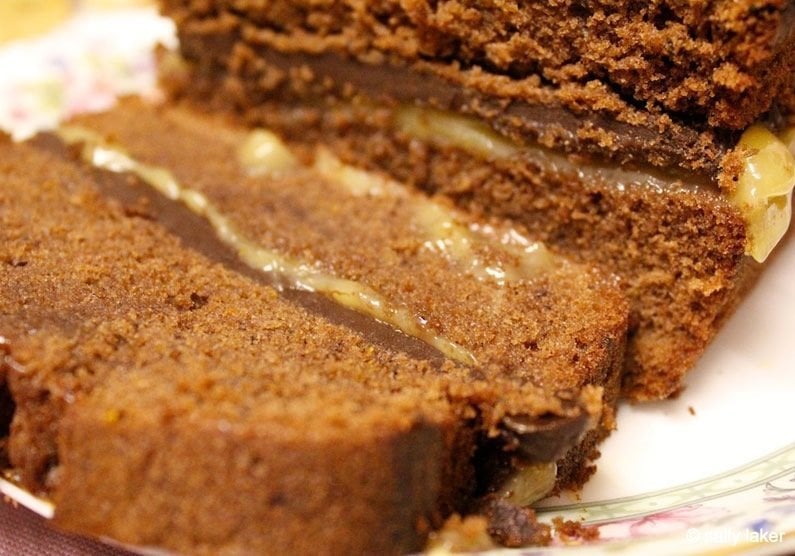 Chocolate and Orange Loaf Cake orange filling in loaf cake