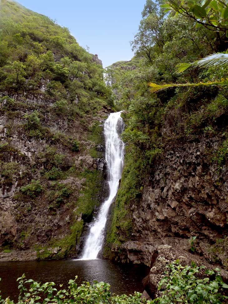 Full Moa'ula Falls on molokai