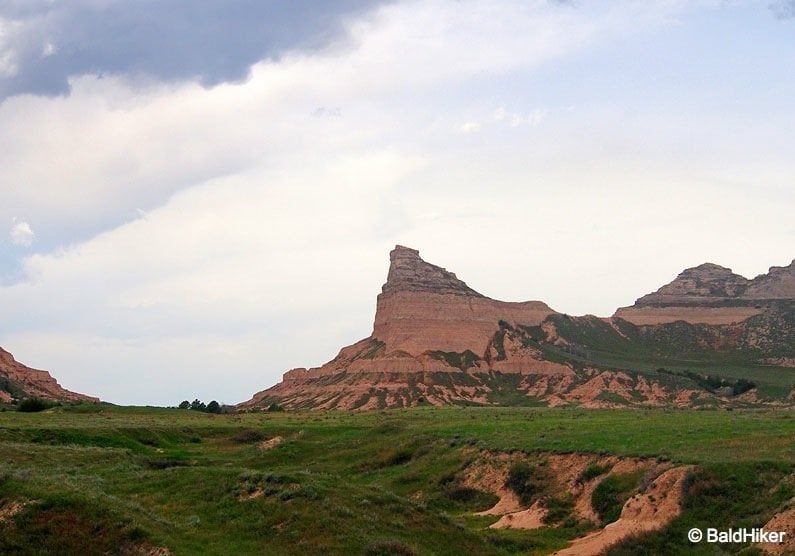 scotts bluff cliff