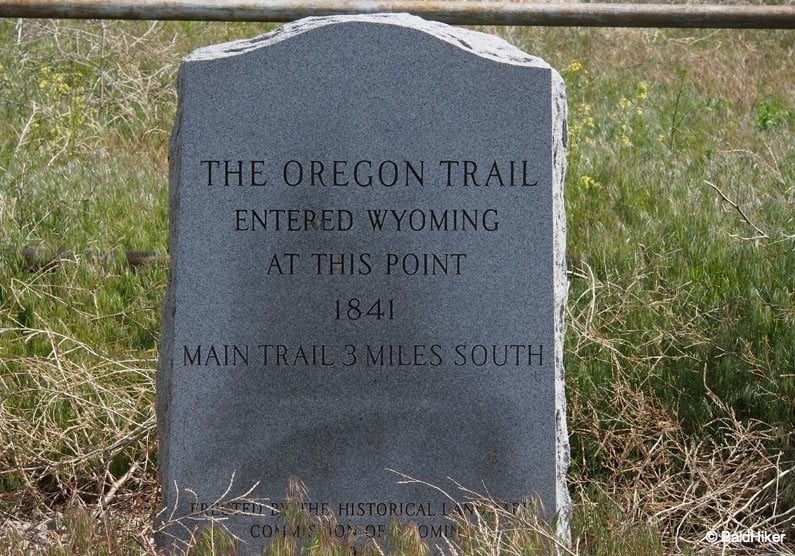 marker where oregon trail entered wyoming