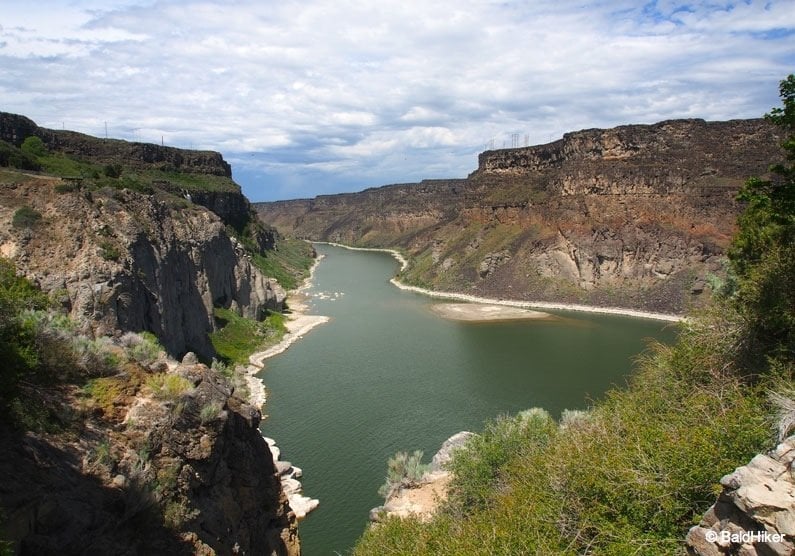 the river and canyon