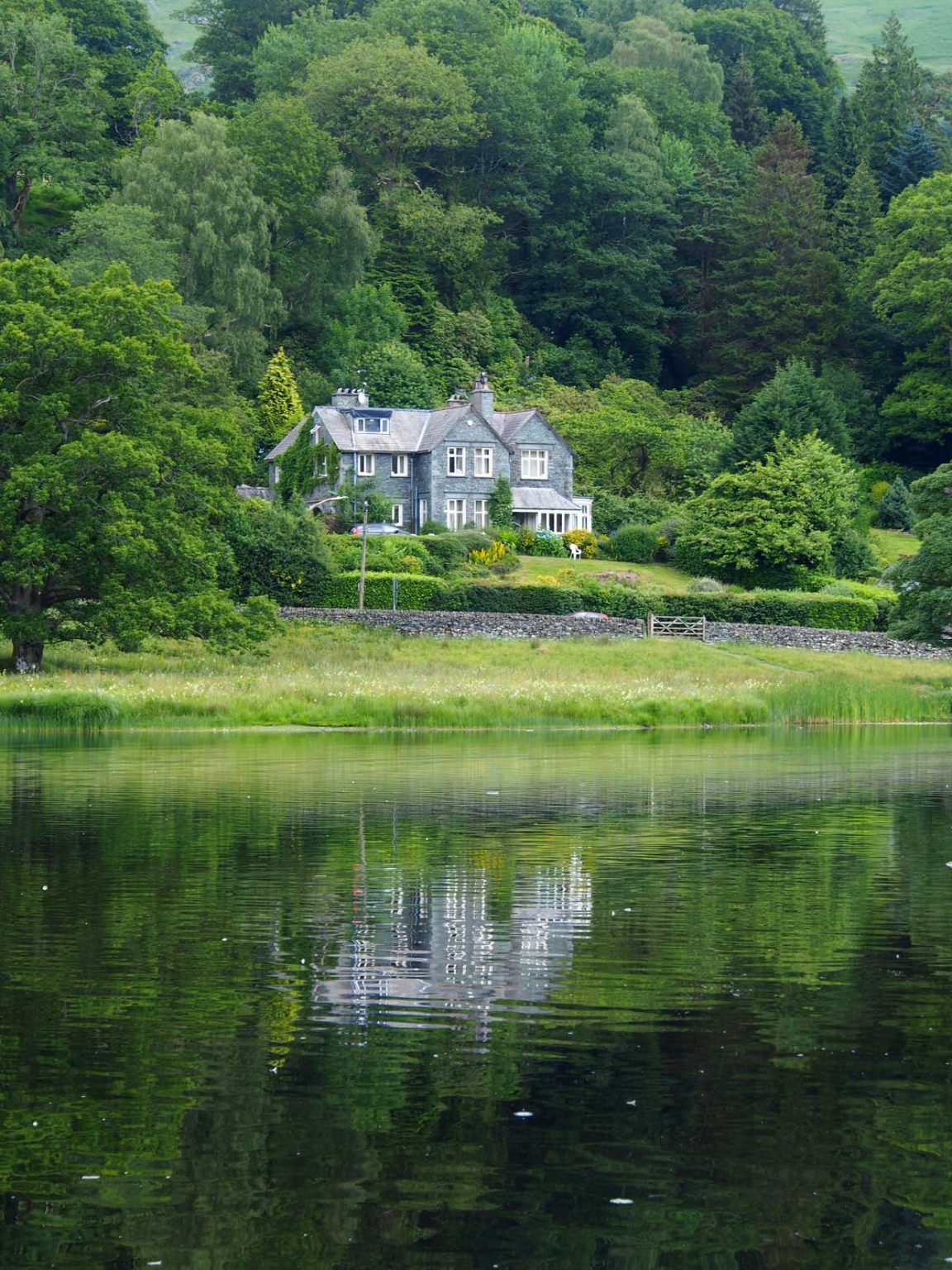 A Rydal Water Circular Walk - Reflections And Nature | BaldHiker