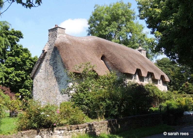 thatched cottage of Merthyr Mawr