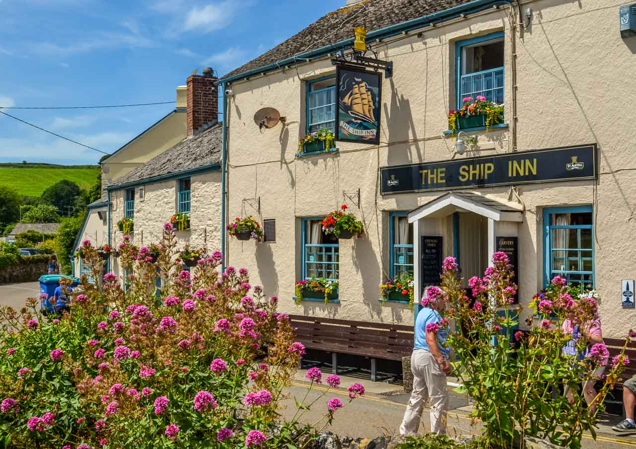 The Ship Inn Pentewan cornwall