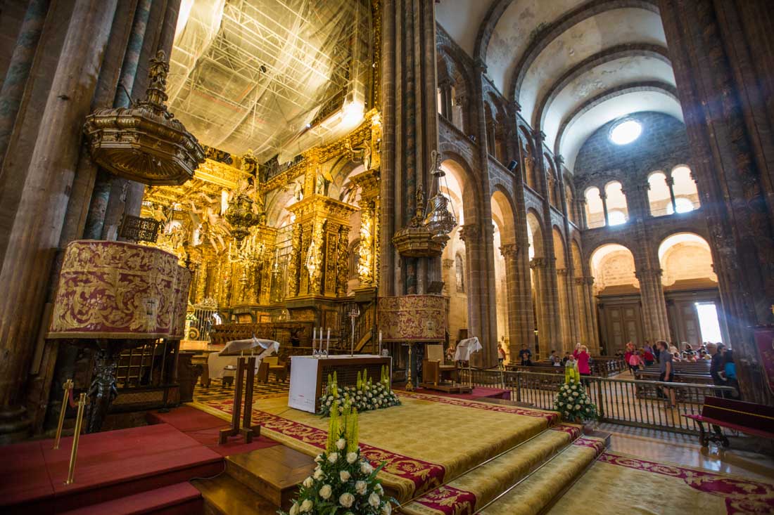Santiago Cathedral inside