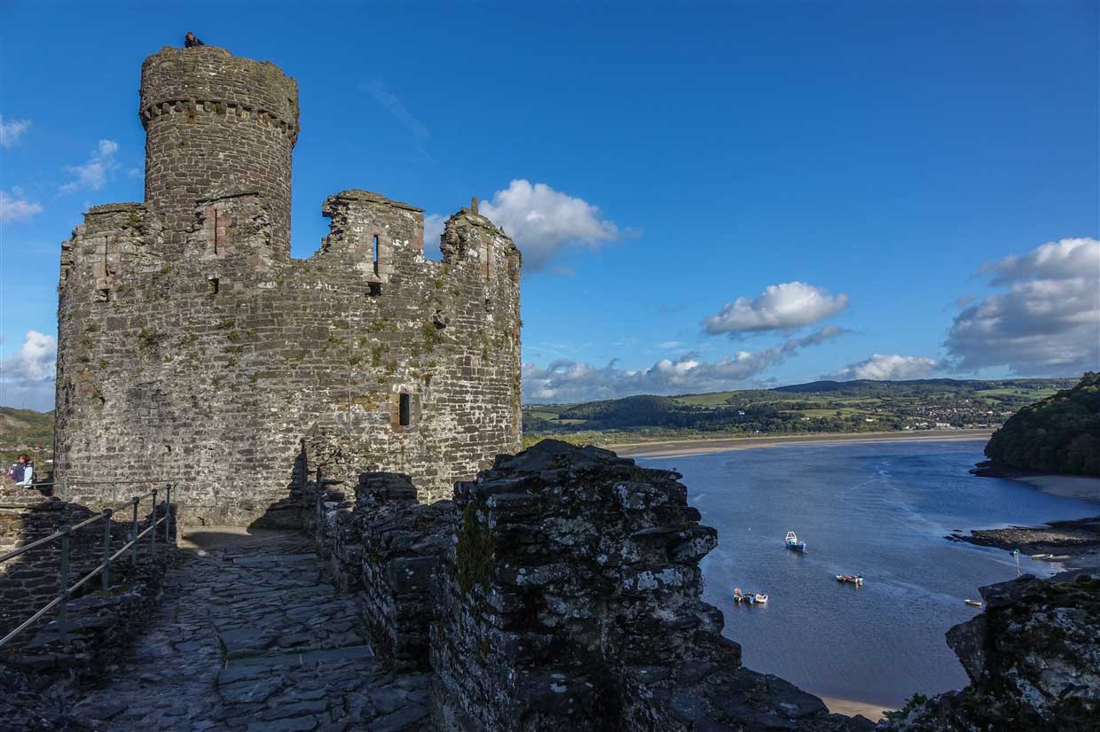 dramatic history by the sea in conwy castle