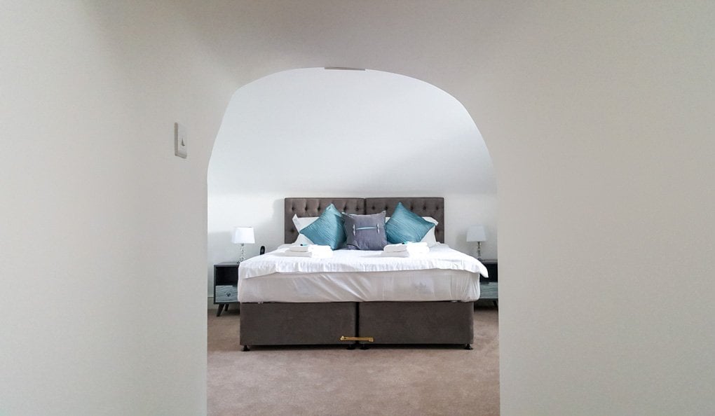 luxury bedroom