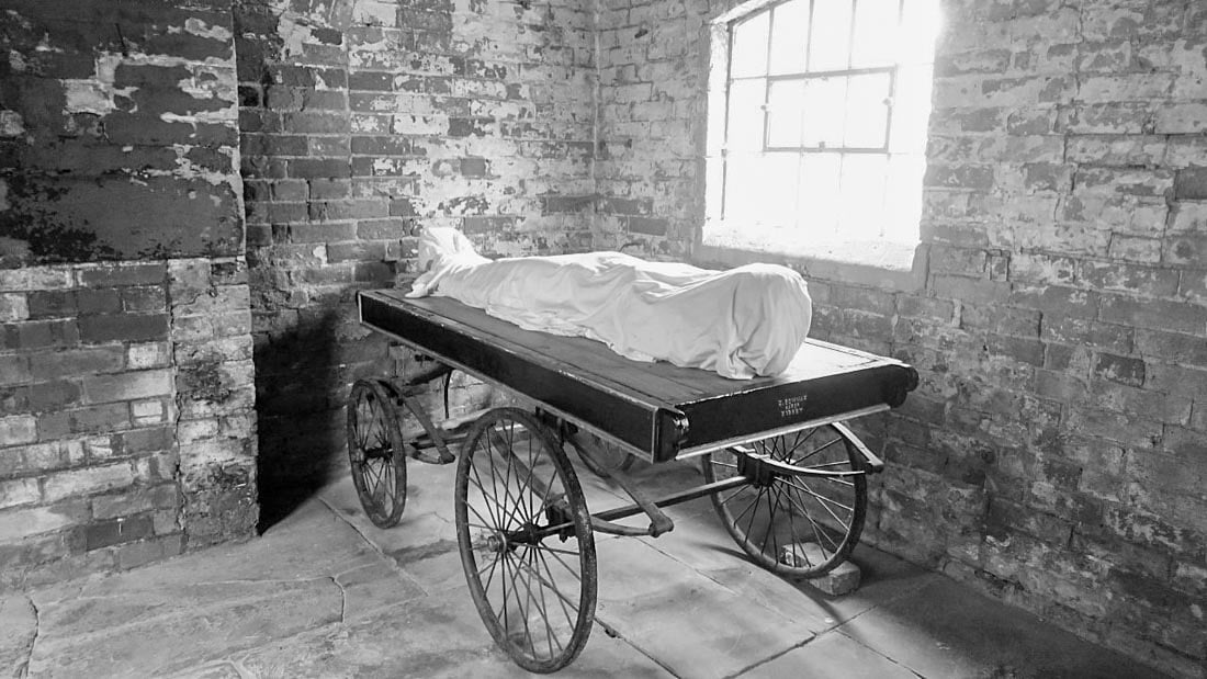 the dead room